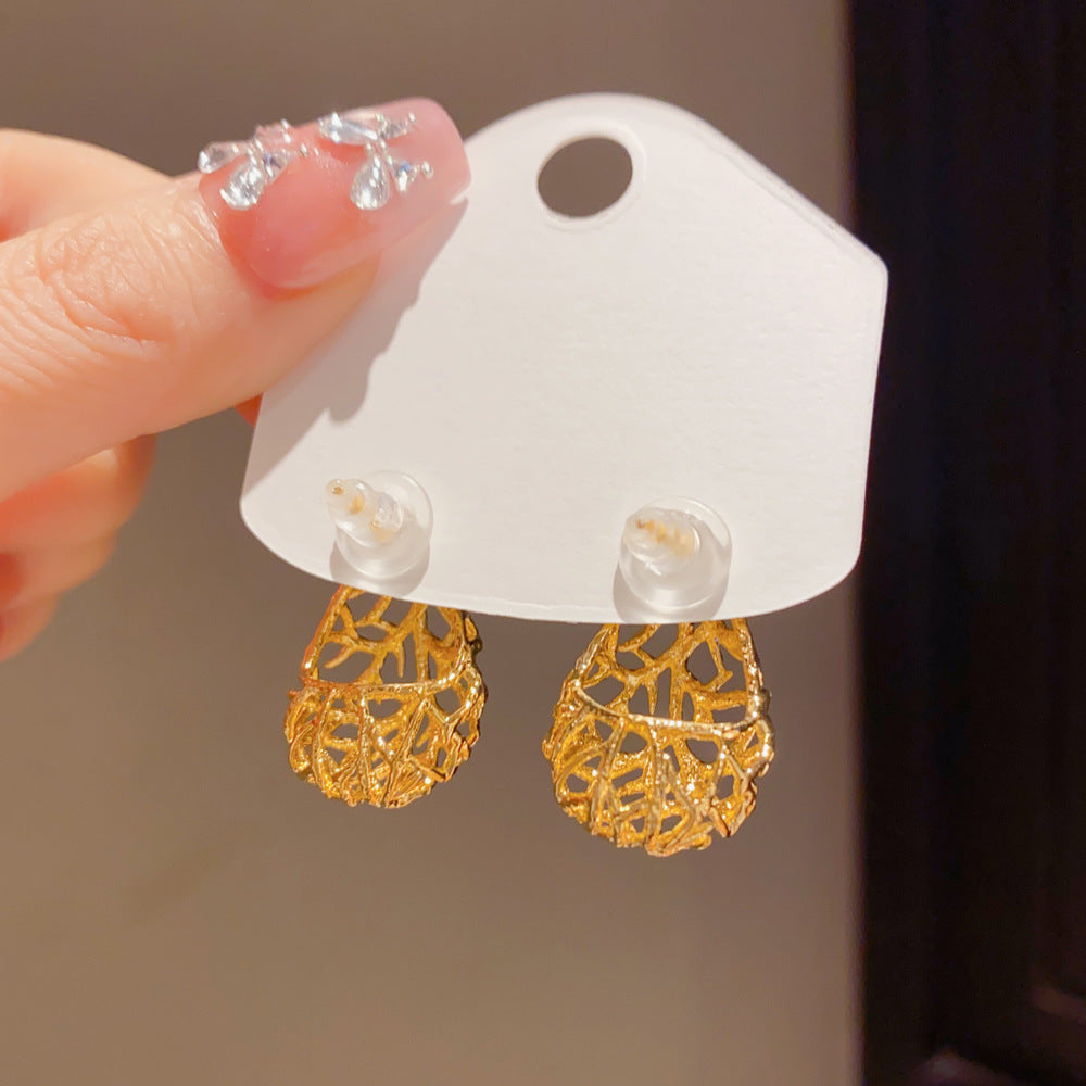 Eaioncol Openwork Teardrop Drop Earrings Gold