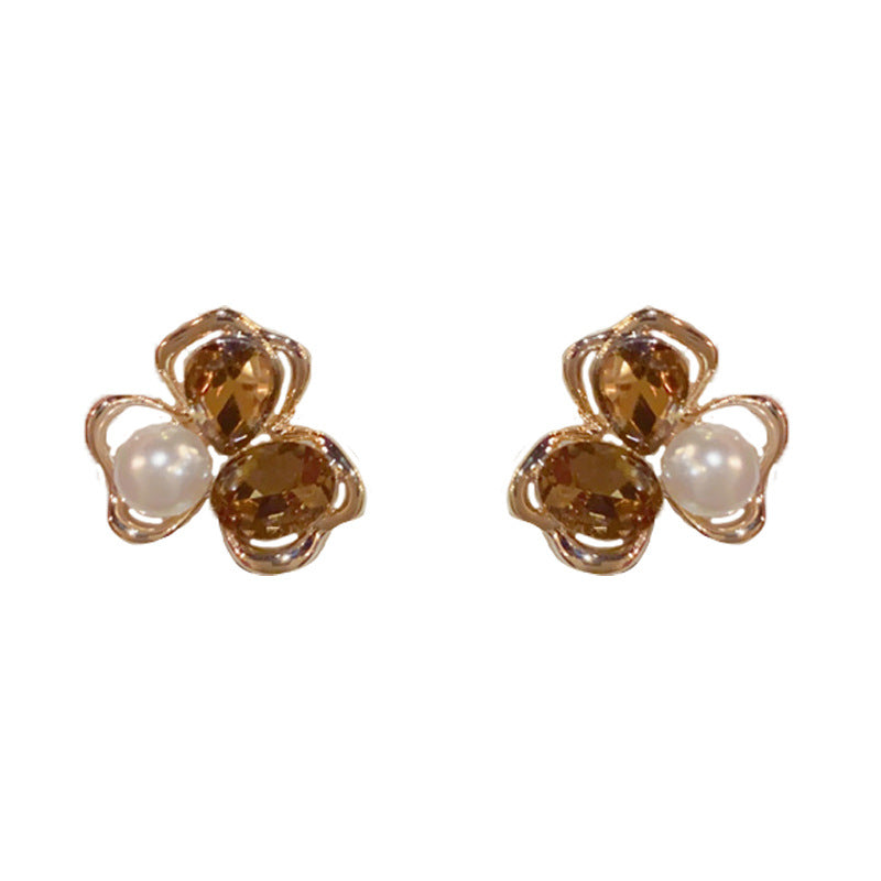 Luxury Rhinestone Pearl 3 Leaf Flower Stud Earrings – Elegant Design