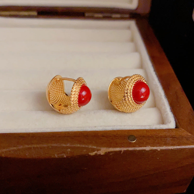 Elegant Metal Red Pearl Ear Cuff Earrings – Geometric Design