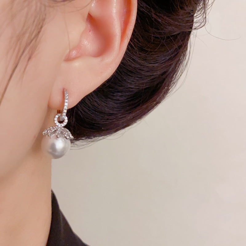 Elegant Dual-Wear Zircon Petal Pearl Earrings – Geometric Design