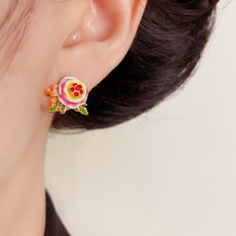 14K Gold Luxury Enamel Flower Stud Flower Earrings – Elegant Design