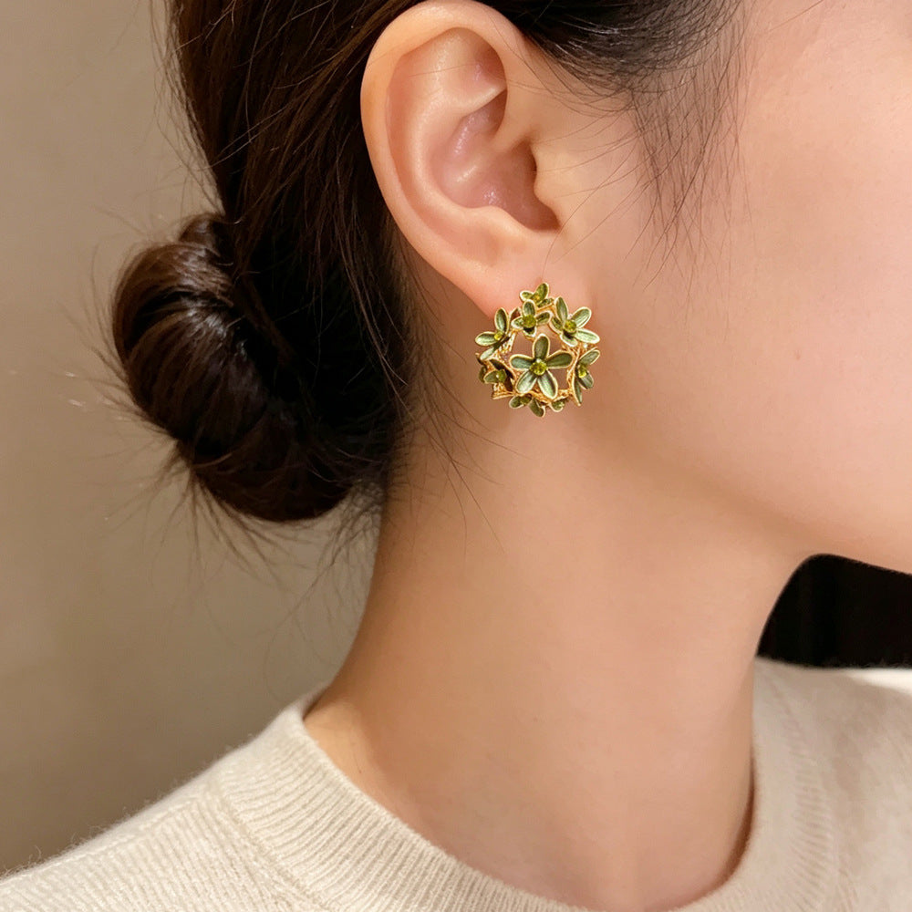 Eaioncol Thin-Coat Floral Stud Earrings Green Red