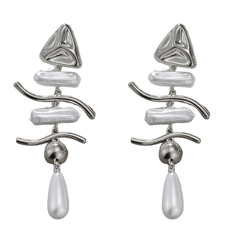 Luxury Geometric Triangle Pearl Tassel Earrings – Elegant Design