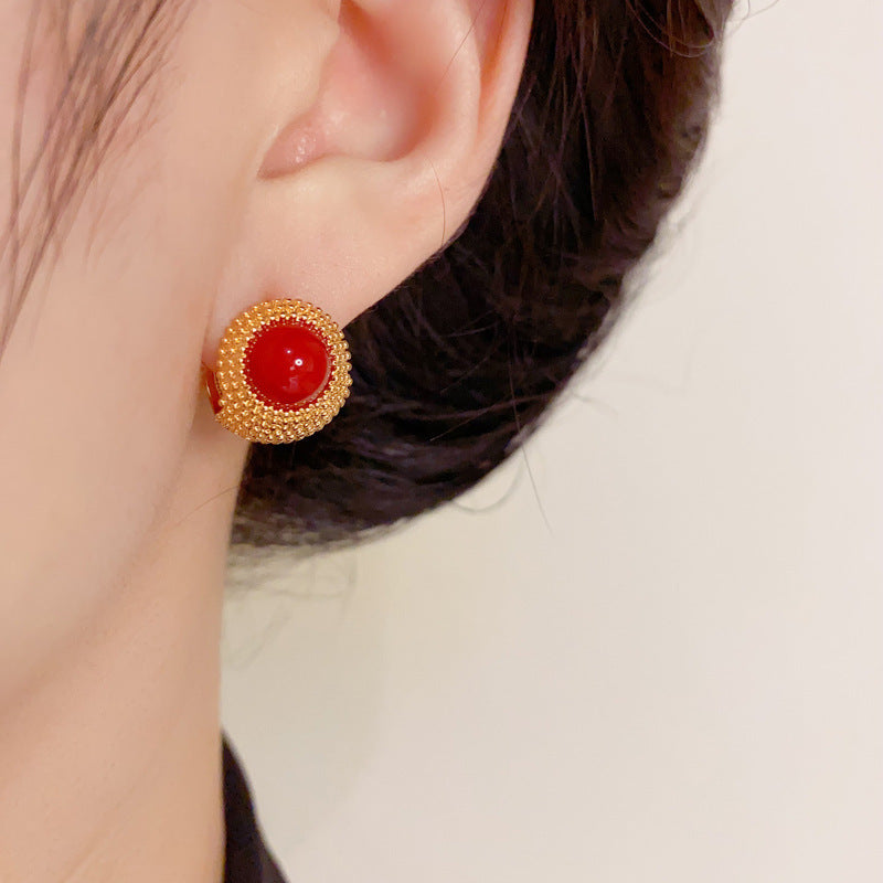 Elegant Metal Red Pearl Ear Cuff Earrings – Geometric Design