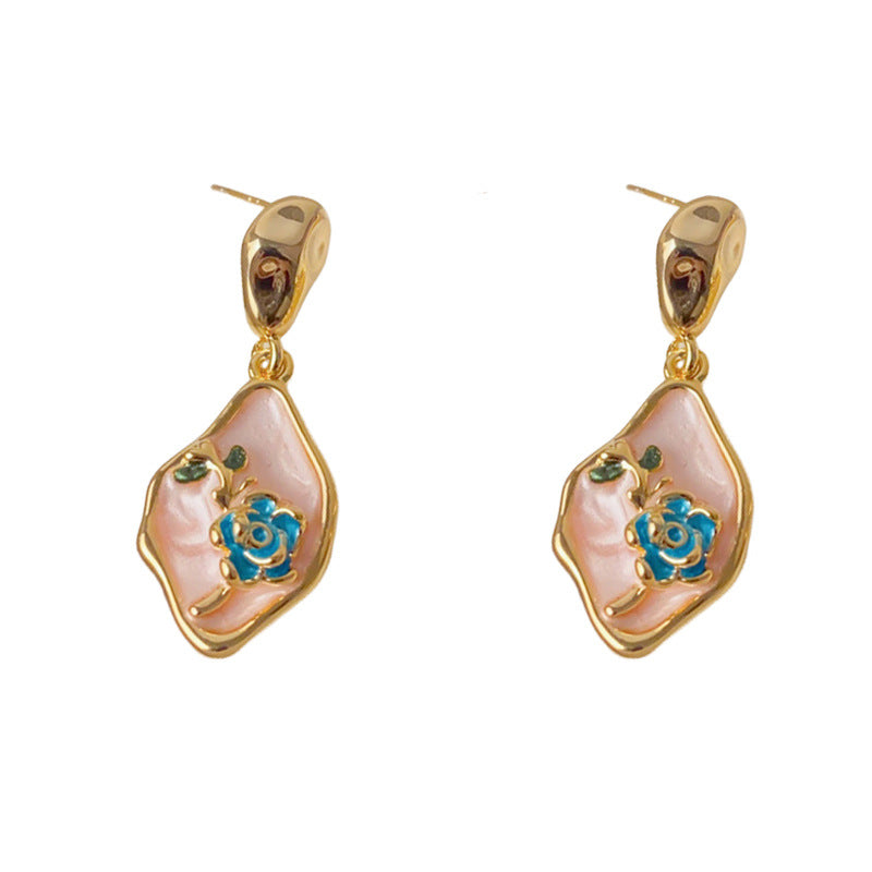 Elegant Irregular Rhombus Petal Drop Earrings – French Retro Design