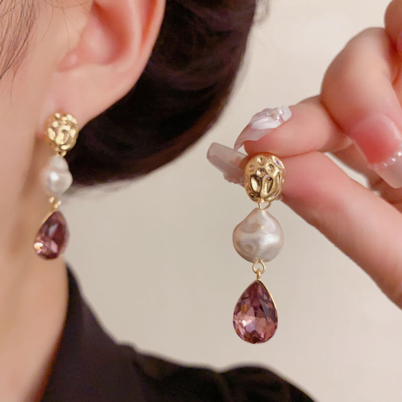 Luxury Pearl Teardrop Tassel Drop Earrings – Elegant Design
