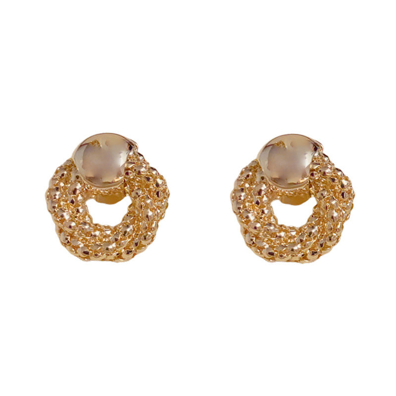 Luxury Twisted Metal Round Ring Stud Earrings – Elegant Design