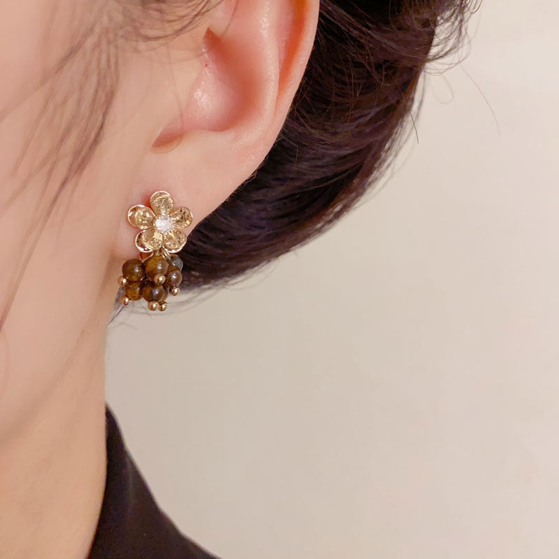Elegant Tiger's Eye Flower Drop Earrings – Floral Design