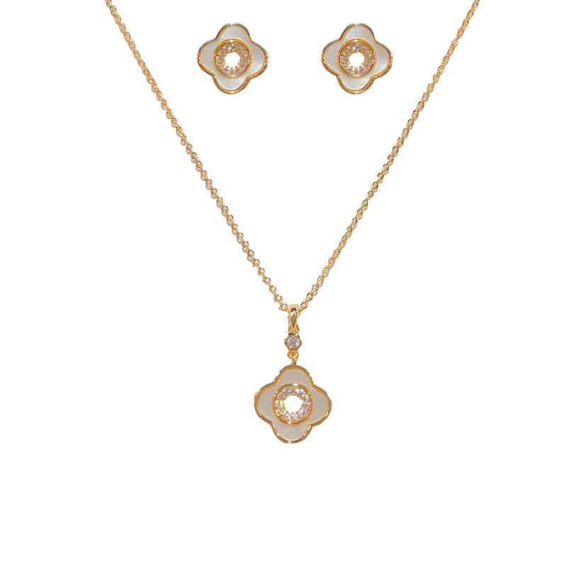 14K Gold-Plated Shell Inlaid 4Leaf Flower Necklace Set - Minimalist