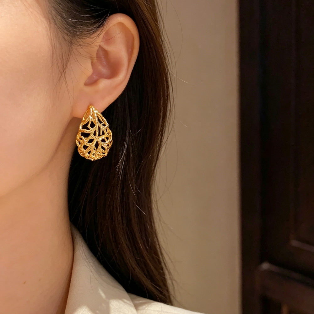 Eaioncol Openwork Teardrop Drop Earrings Gold