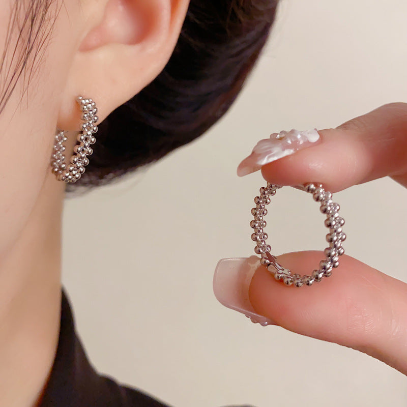 Elegant Metal Bead Round Hoop Earrings – Minimalist Geometric Design