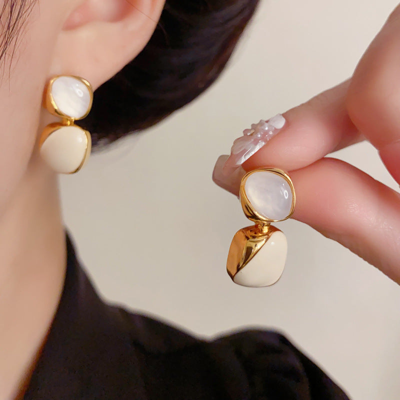 Elegant Drip-Oil Geometric Drop Earrings – Minimalist Design