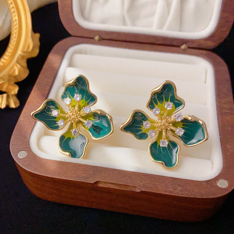Elegant Zircon Enamel Petal Stud Earrings – Floral Design