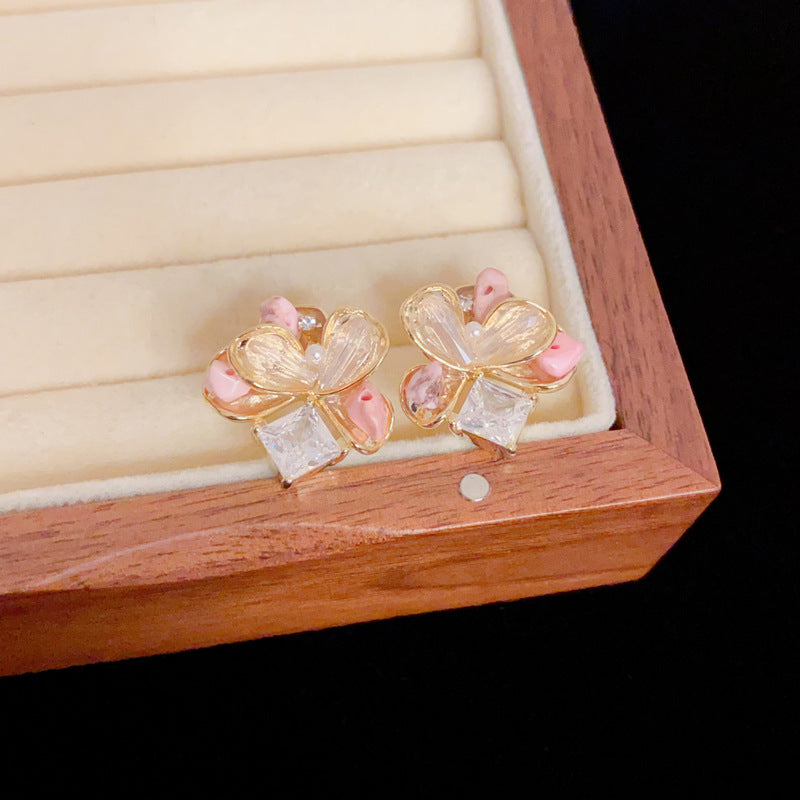 Eaioncol Floral Crushed Crystal Petal Stud Earrings Gold