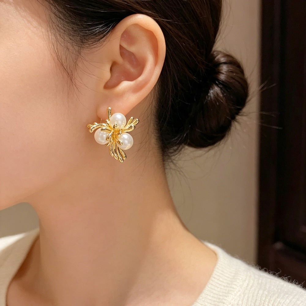 Eaioncol Irregular Pearl Stud Earrings Gold Silver
