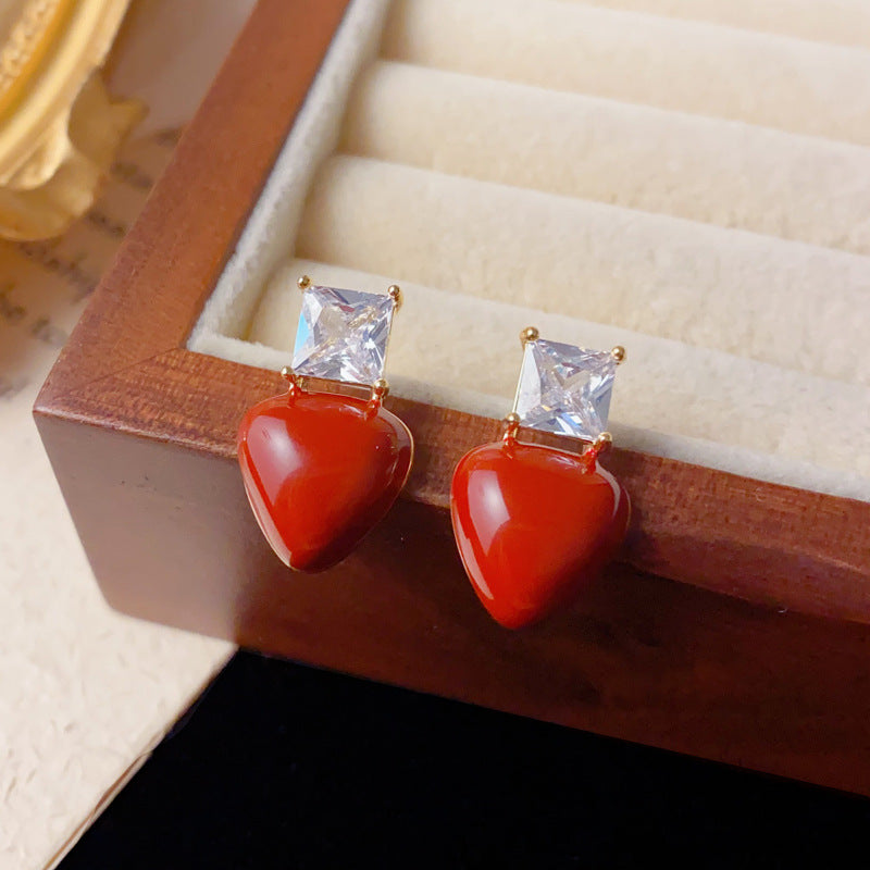 Elegant Square-Cut Zircon Heart Stud Earrings – Romantic Design