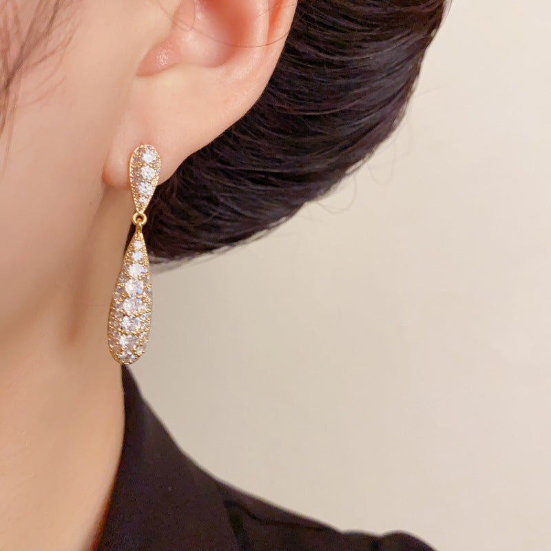 Elegant Full-Zircon Teardrop Tassel Drop Earrings – Long Fringe Design
