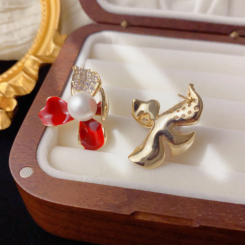 Elegant Zircon Enamel Pearl Petal Stud Earrings – Floral Design