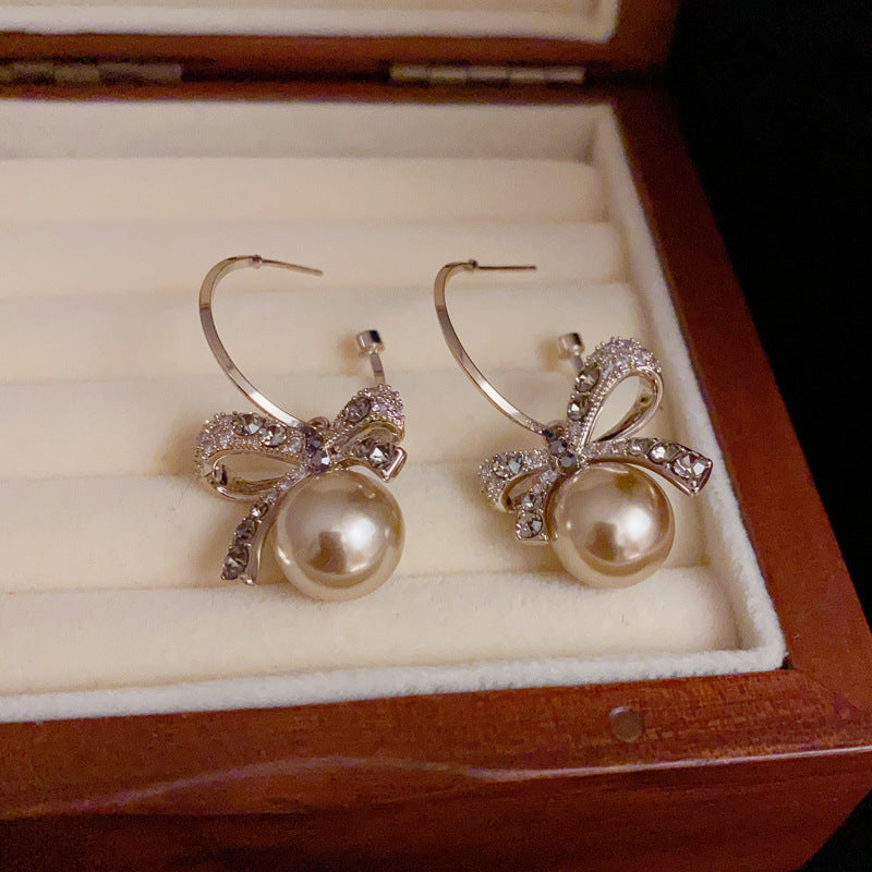 14K Gold-Plated Diamond Bow Pearl Earrings - Elegant Chic Design