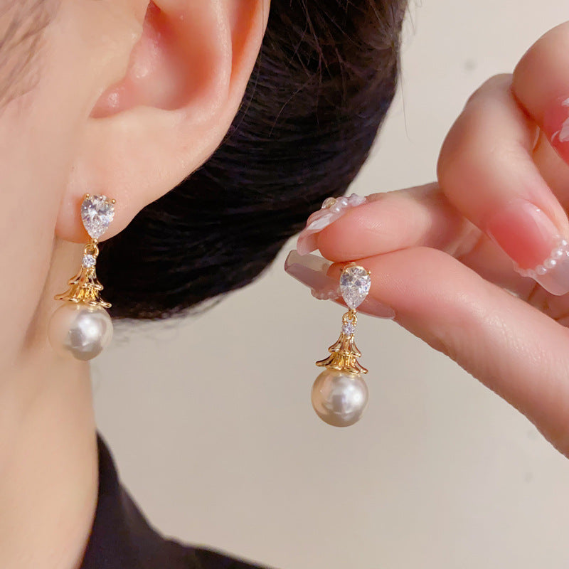 Eaioncol Teardrop Pearl Tassel CZ Earrings Gold