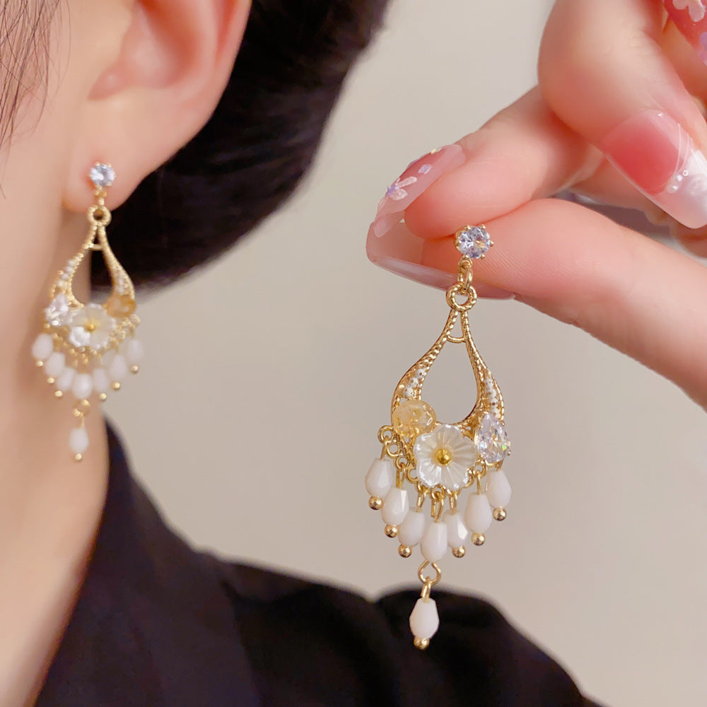 Eaioncol Floral Teardrop Tassel Drop Earrings Gold