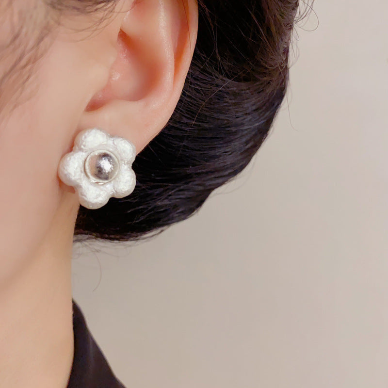 Eaioncol Floral Cotton Pearl Stud Earrings Gold