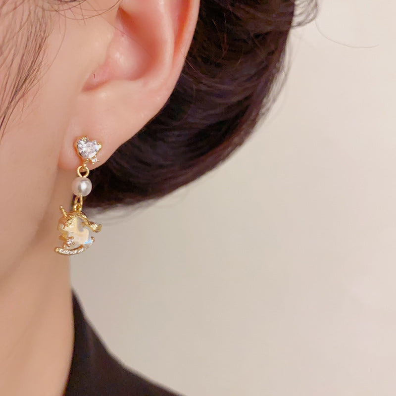 Luxury Zircon Heart Pearl Unicorn Drop Earrings – Animal Design